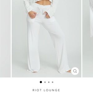 NWT Size Medium Rory Wide Leg Pants from Riot Swim